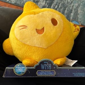 Disney HUG & Wisk Star Stuffed Animal - Yellow